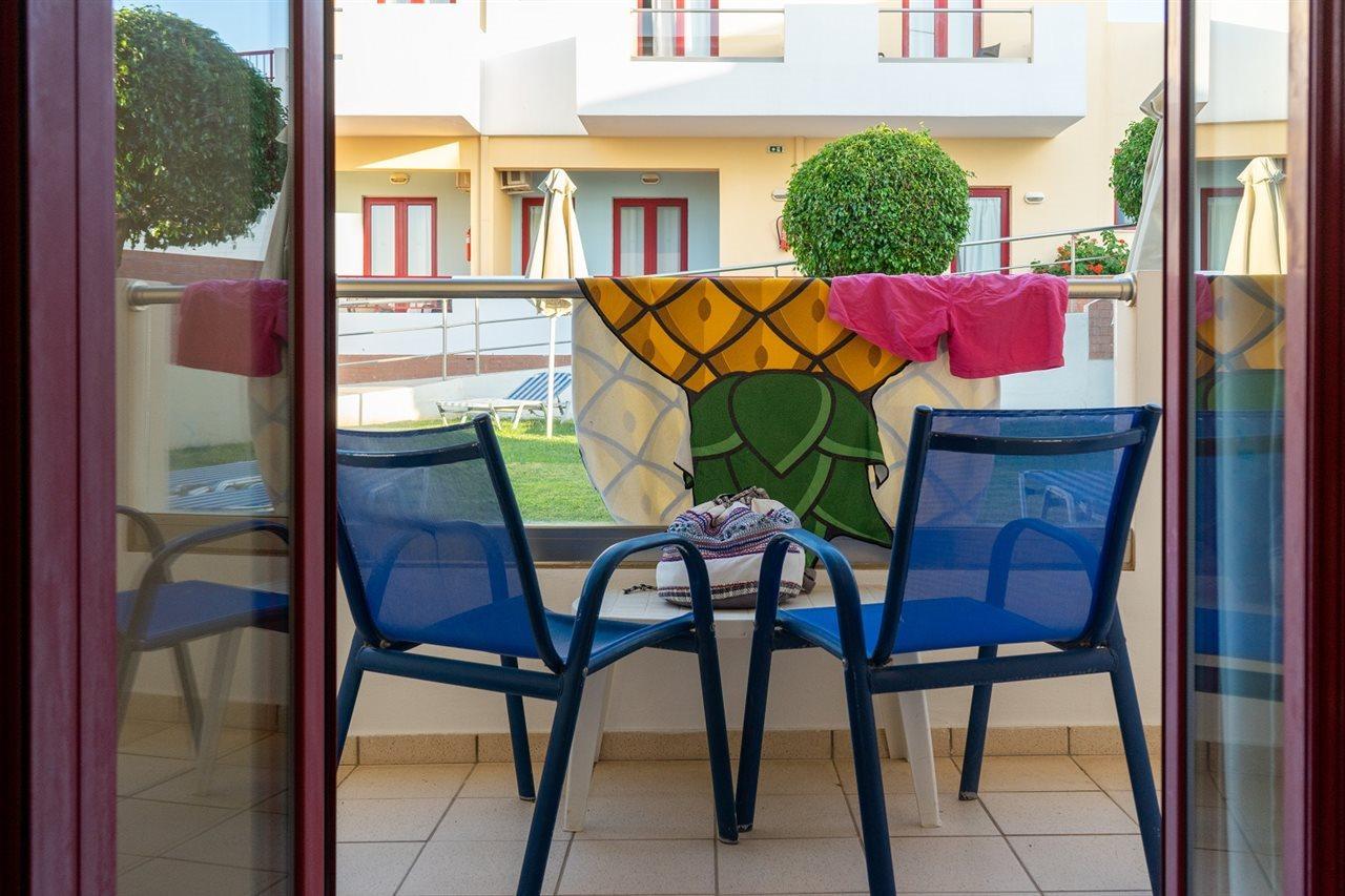 Thalassi Hotel Rethymno  ภายนอก รูปภาพ