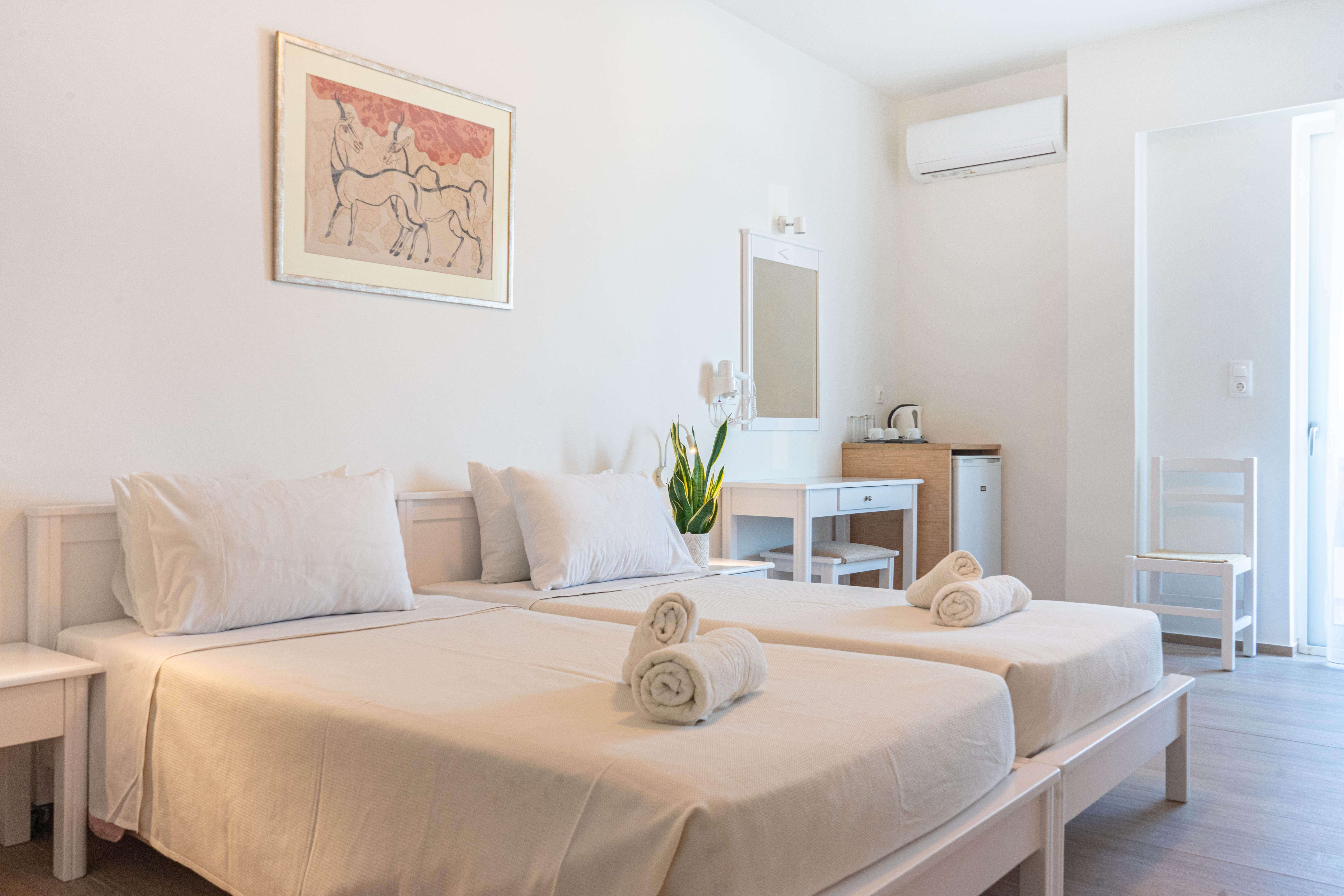 Thalassi Hotel Rethymno  ภายนอก รูปภาพ