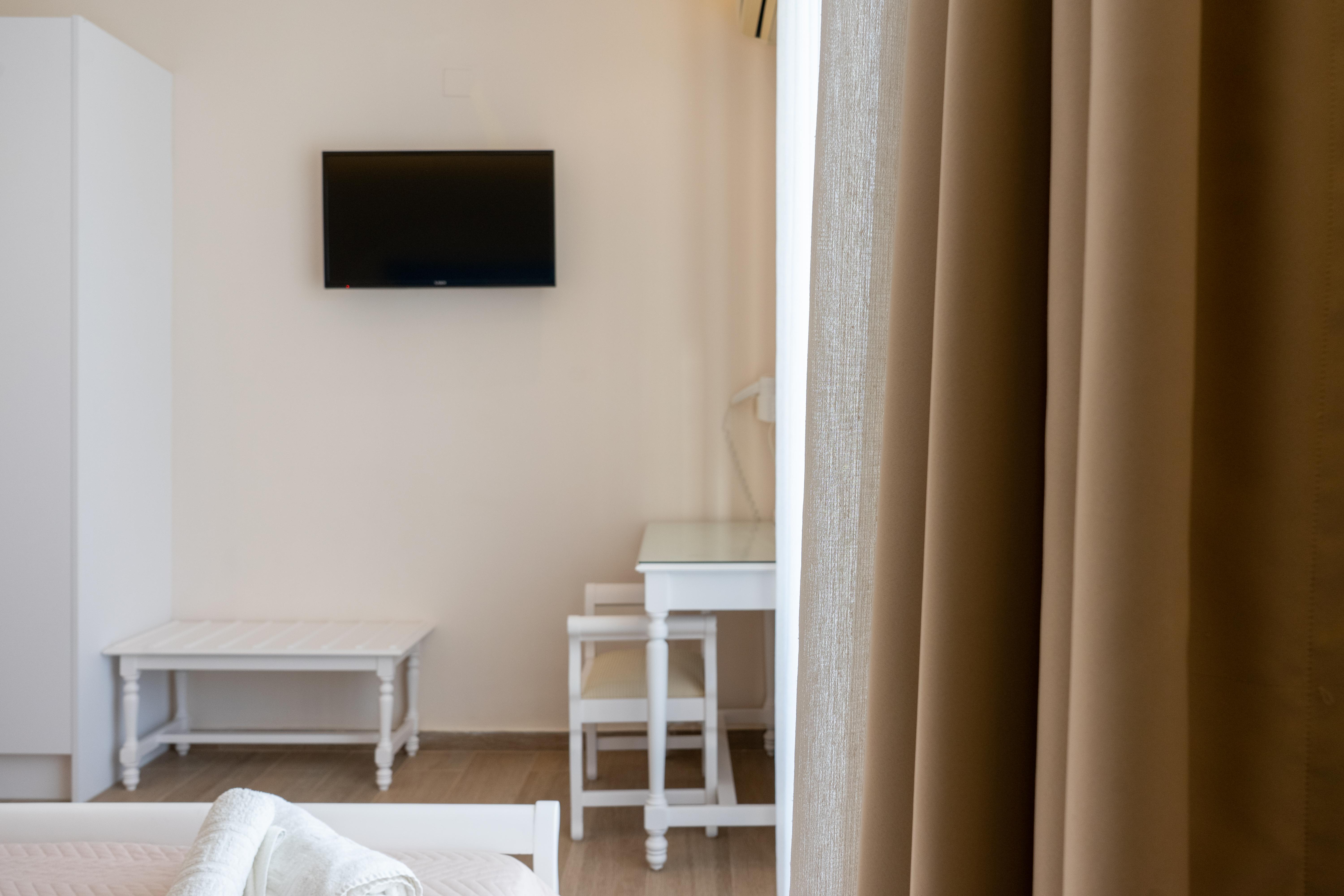 Thalassi Hotel Rethymno  ภายนอก รูปภาพ